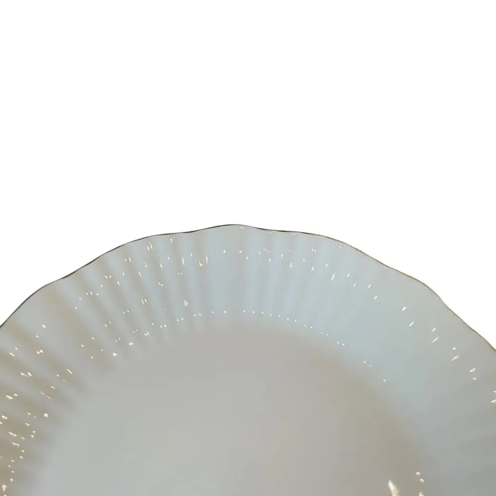 Christian Siriano Porcelain Dinner Plates 10.5in Set of 4 White Gold Trim NEW